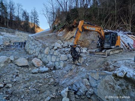 Sanacijska obnova vodotokov in hudournikov po poplavah (8)